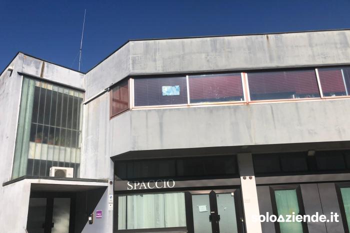 Affitto Locali commerciali e artigianali MAGAZZINO DEPOSITO TEMPORANEO a Vicenza (VI)